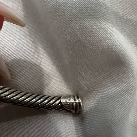 Authentic David Yurman sterling silver pave diamond X station bracelet, size Sm - Picture 5 of 6